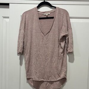 Express Mauve V-Neck Short Sleeve Top